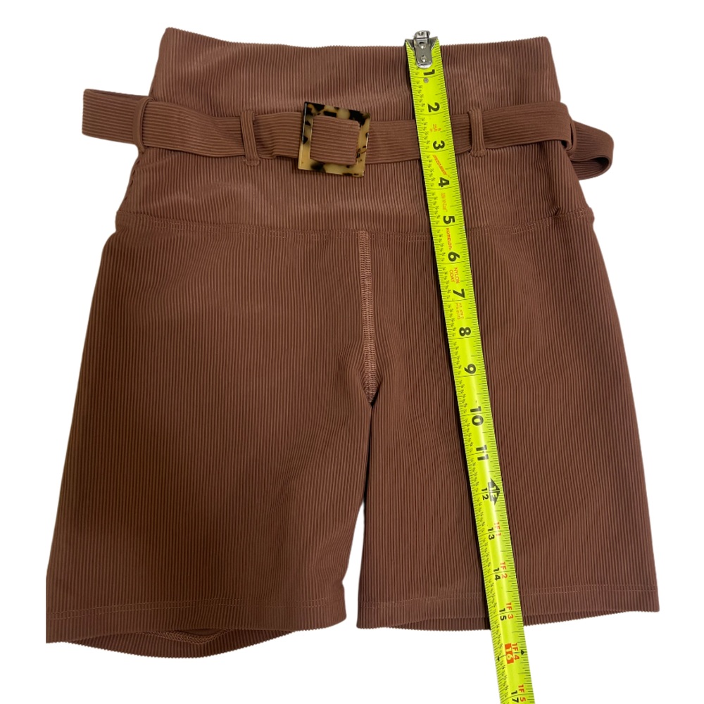 Beach Riot Sport Ribbed Shorts - Picture 3 of 6